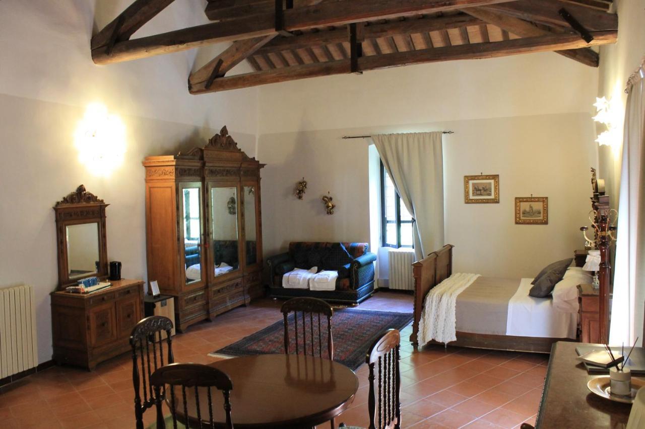 מלון Micigliano Abbazia Ss. Quirico E Giulitta מראה חיצוני תמונה